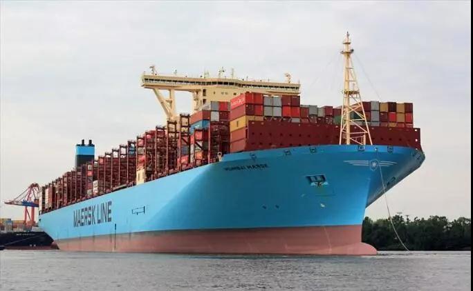 Maersk emitió un aviso: Suspensión de reservas en muchos lugares